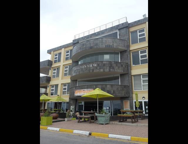 3 BEDROOM APARTMENT FOR SALE IN JEFFREYS BAY CENTRAL